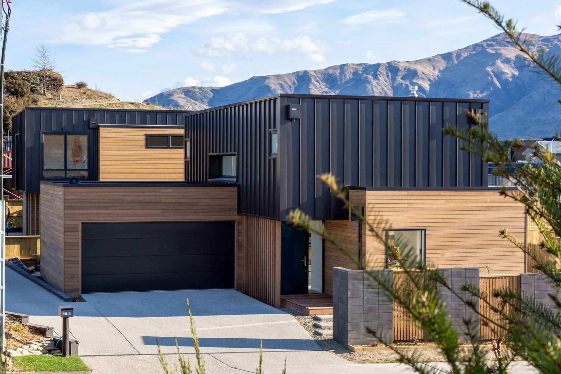 These Wanaka Townhouses represent the best of the very best of this style of home.