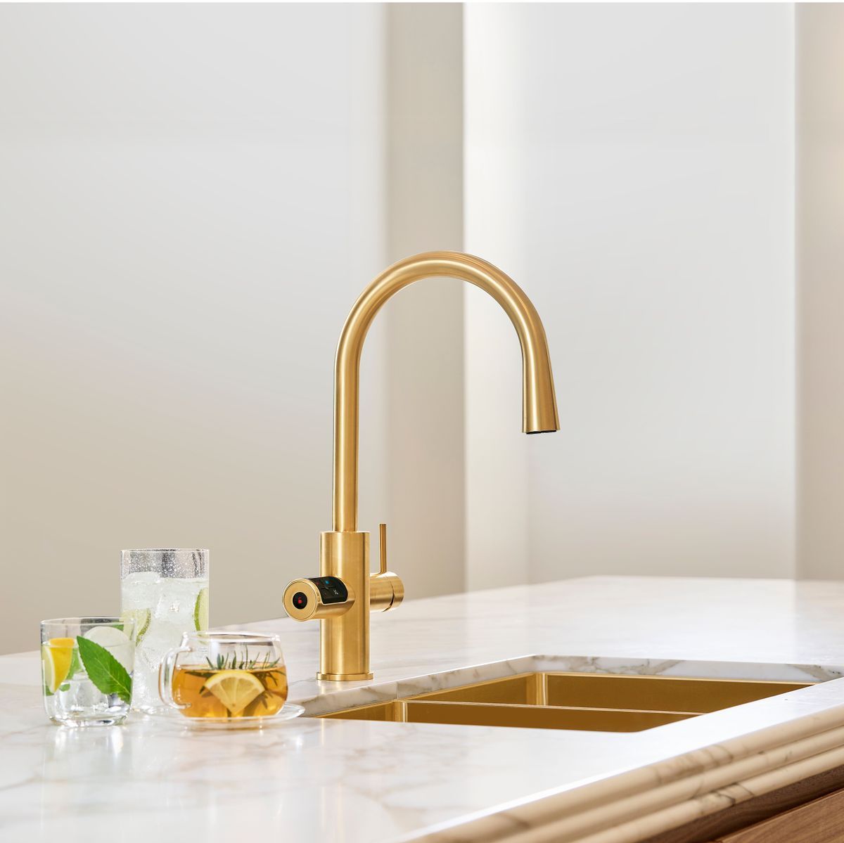 The future of water dispensing: unveiling cutting-edge technology for instant chilled, boiling, and sparkling water