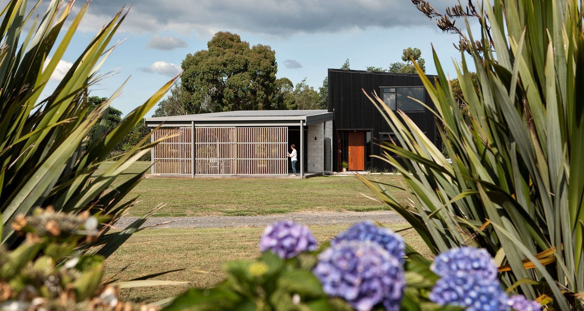 A contemporary country home on the outskirts of Hamilton.