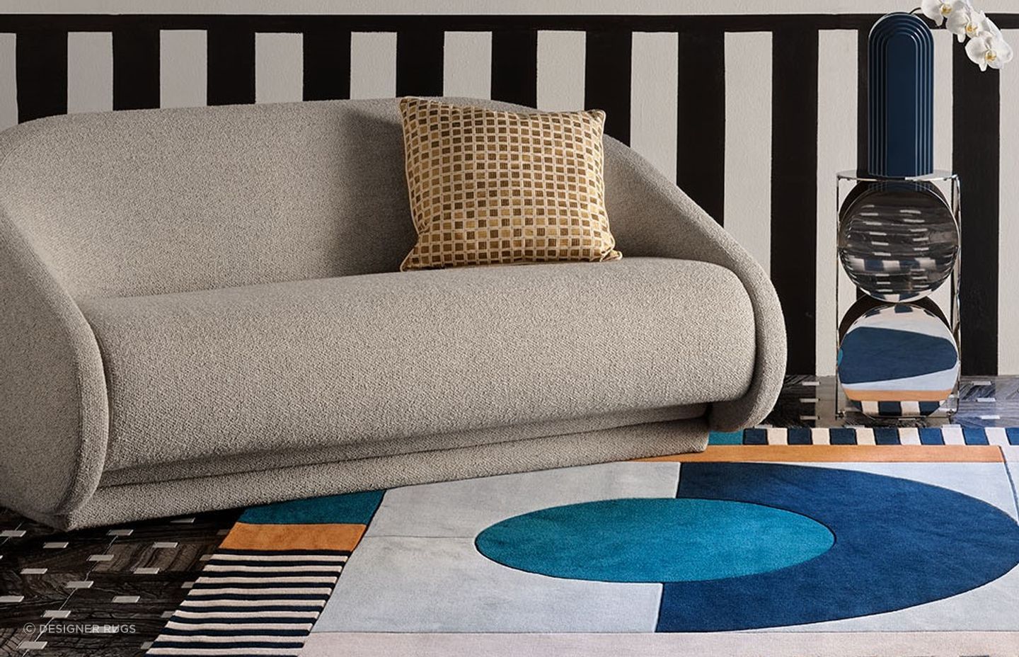 The geometric patterns of this Banto Rug give instant contemporary vibes