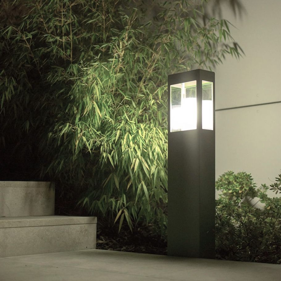 Everything you need to know about bollard lights