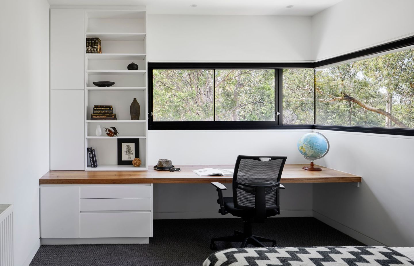 Laurel Grove by Kirsten Johnstone Architecture | Photography by Tatjana Plitt