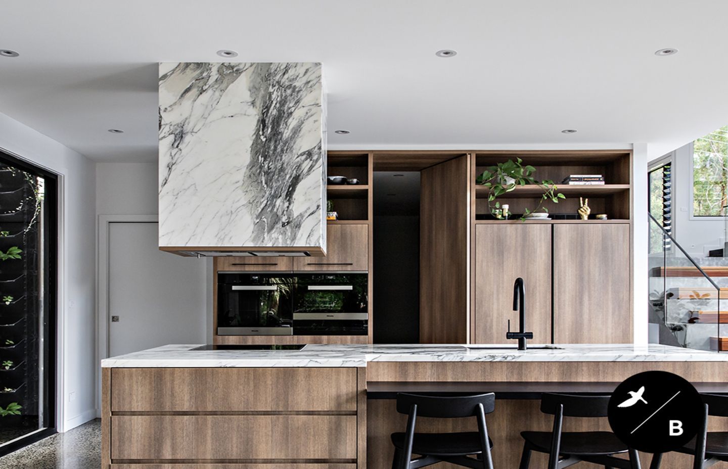 ‘Benjamin Residence’ Interior Design: Birdblack Design Building Design: South Coast Building Design Build: Saltbox Building Co Photography: The Palm Co Videography: PipeWolf Media