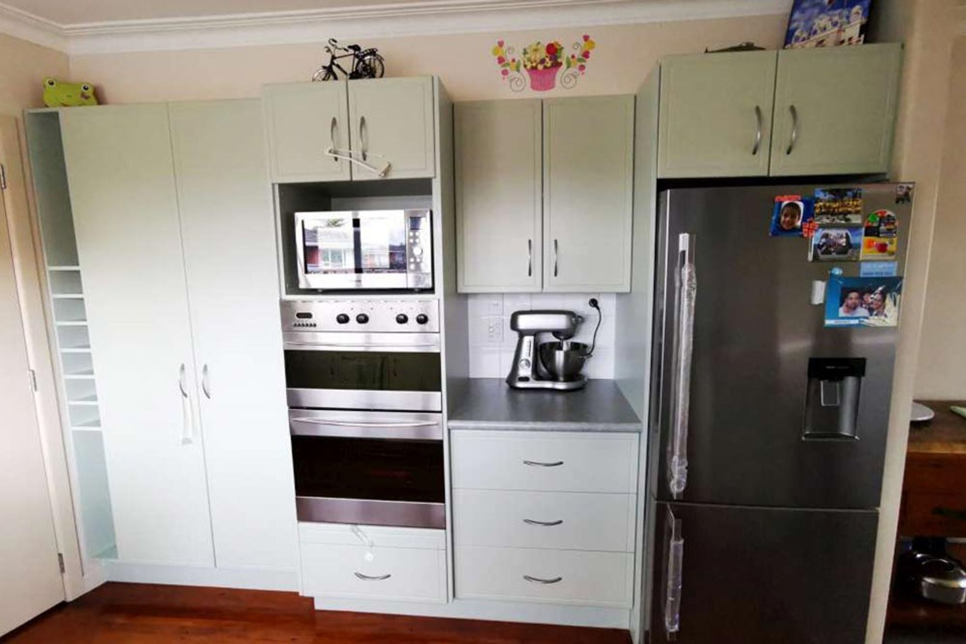 BEFORE the kitchen was renovated