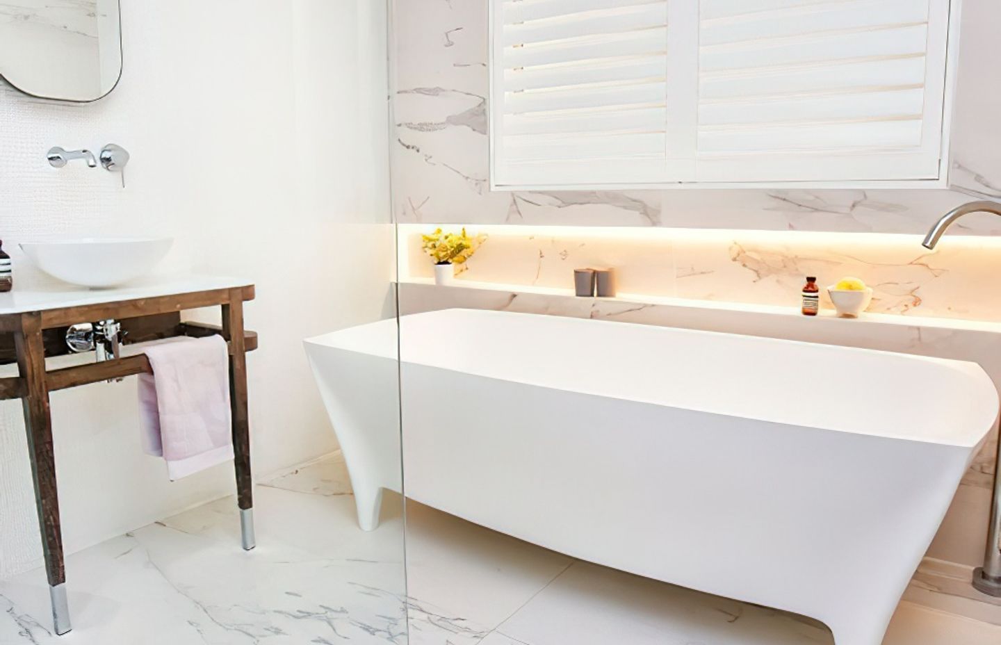 Finalist Large Bathroom