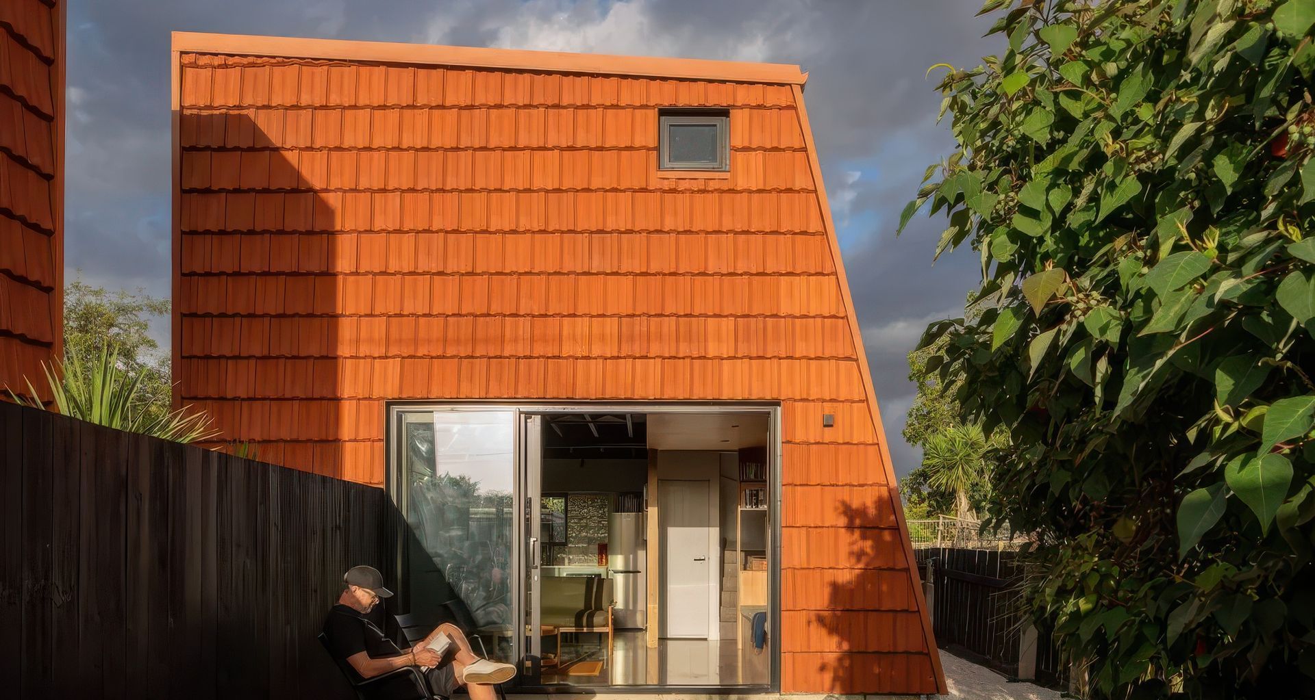 Pocket Houses at Avenue Road, Dorrington Atcheson Architects

Photography / Simon Wilson and Paul Brandon
