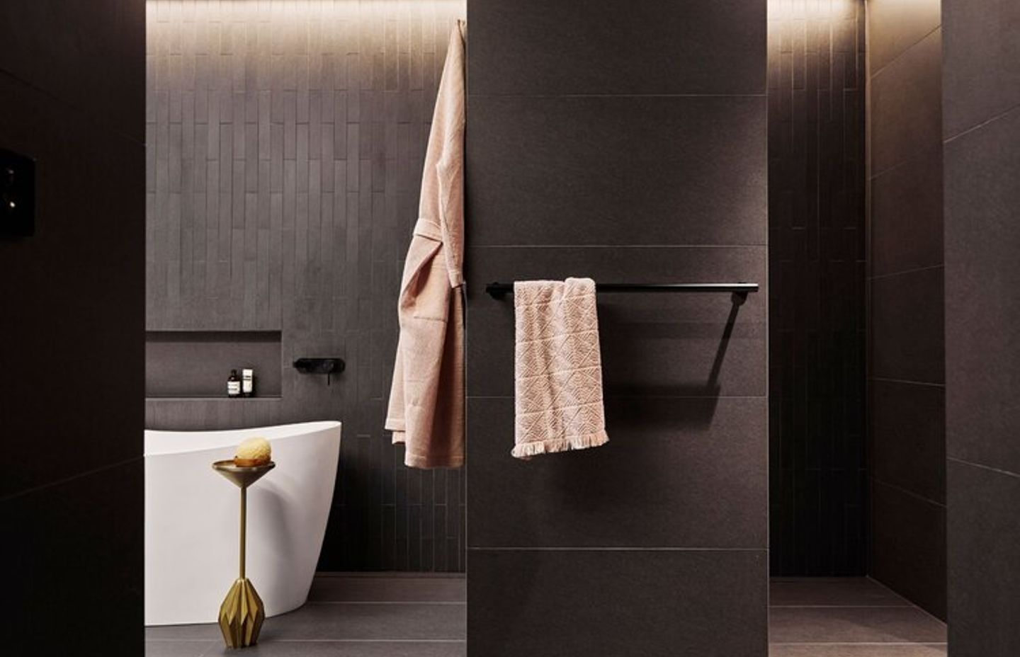 Finalist NSW Large Bathroom of the Year, Kiama Main Bathroom Renovation