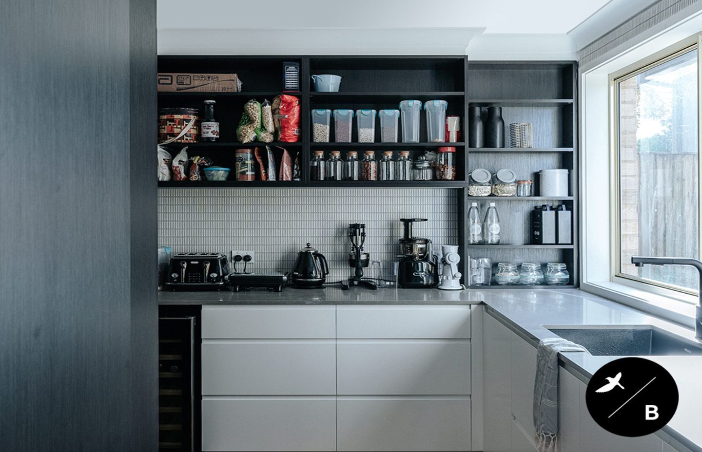 ‘Cato Residence’ Interior Design: Birdblack Design Builder: Graeme Carberry Builder Joinery: Marlix Bespoke Furniture & Joinery Photography: The Evoke Company Videography: PipeWolf Media