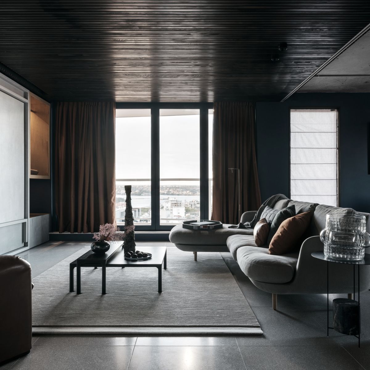 6 unexpected paint colours to use in small spaces
