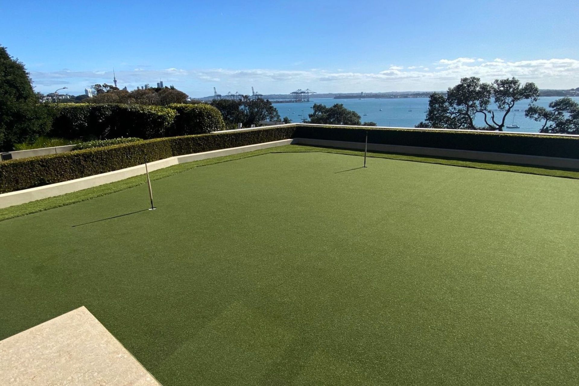 Auckland homeowner's golf surface using Precision Putt from GameOn Turf.