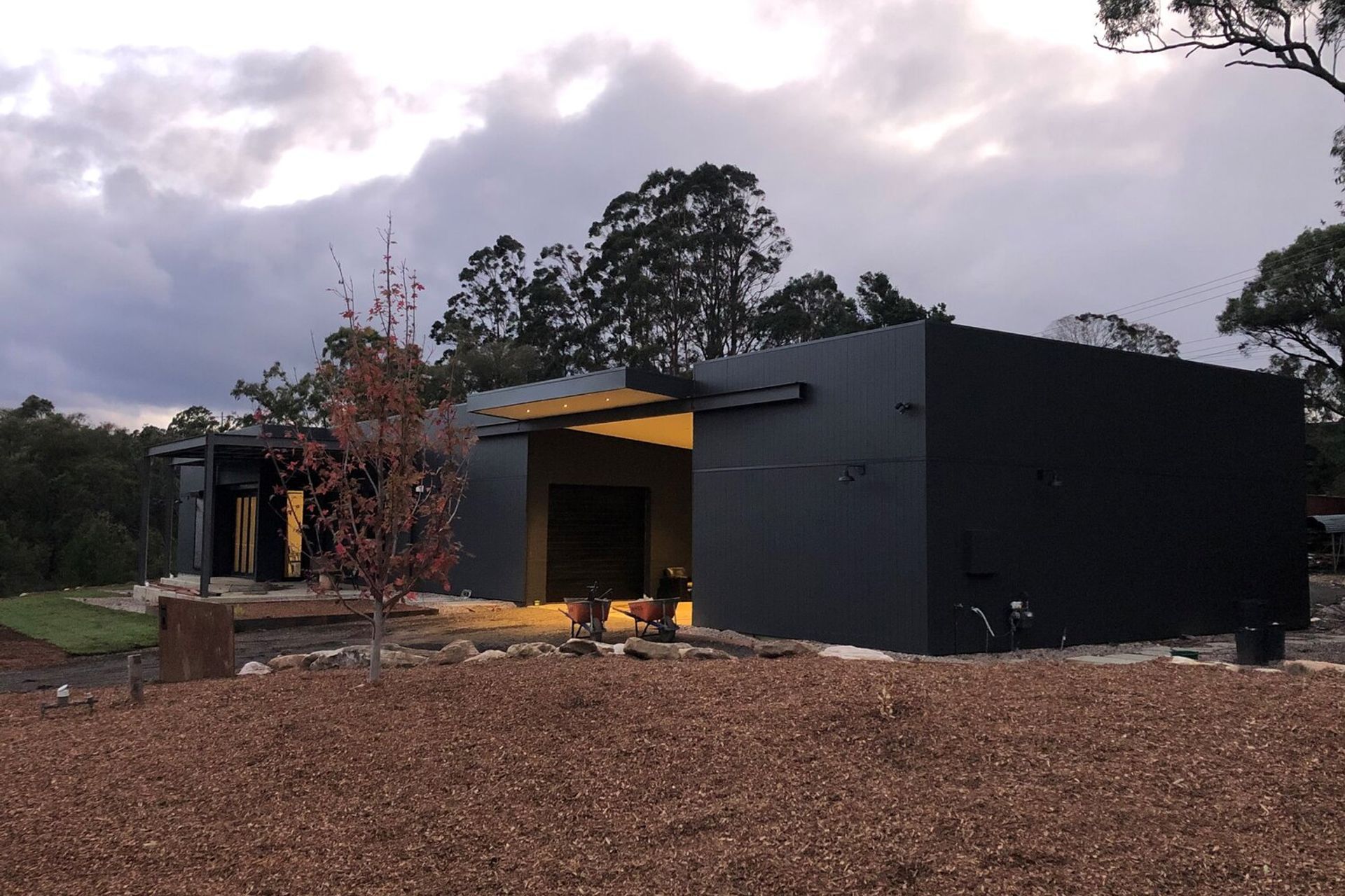 Can My Next House be Sustainable, Stylish and Bushfire Compliant?