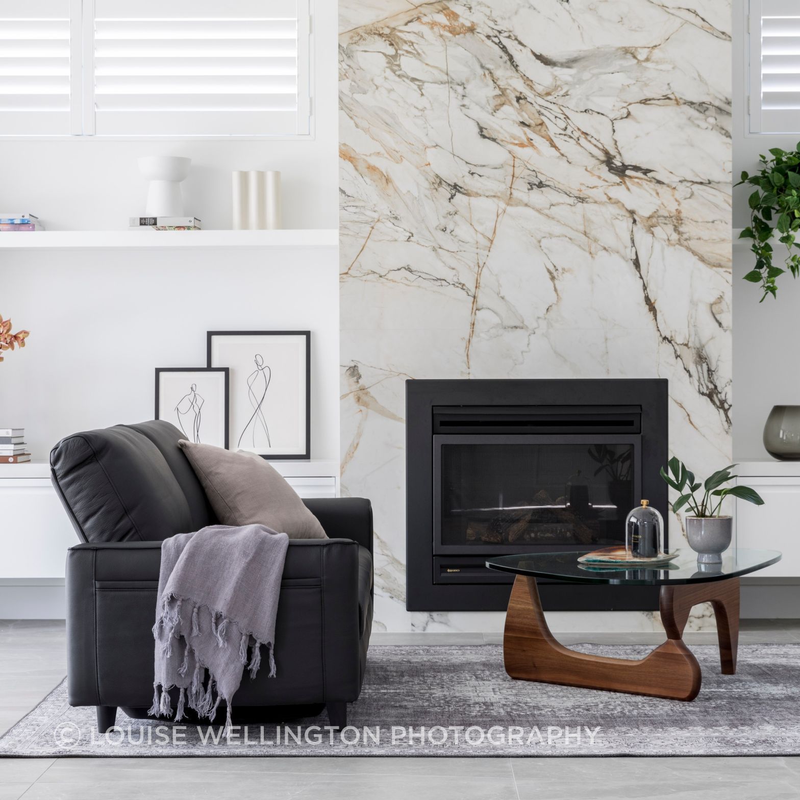 Oxford Project. Neolith clad fireplace. Functionality and beauty feature.