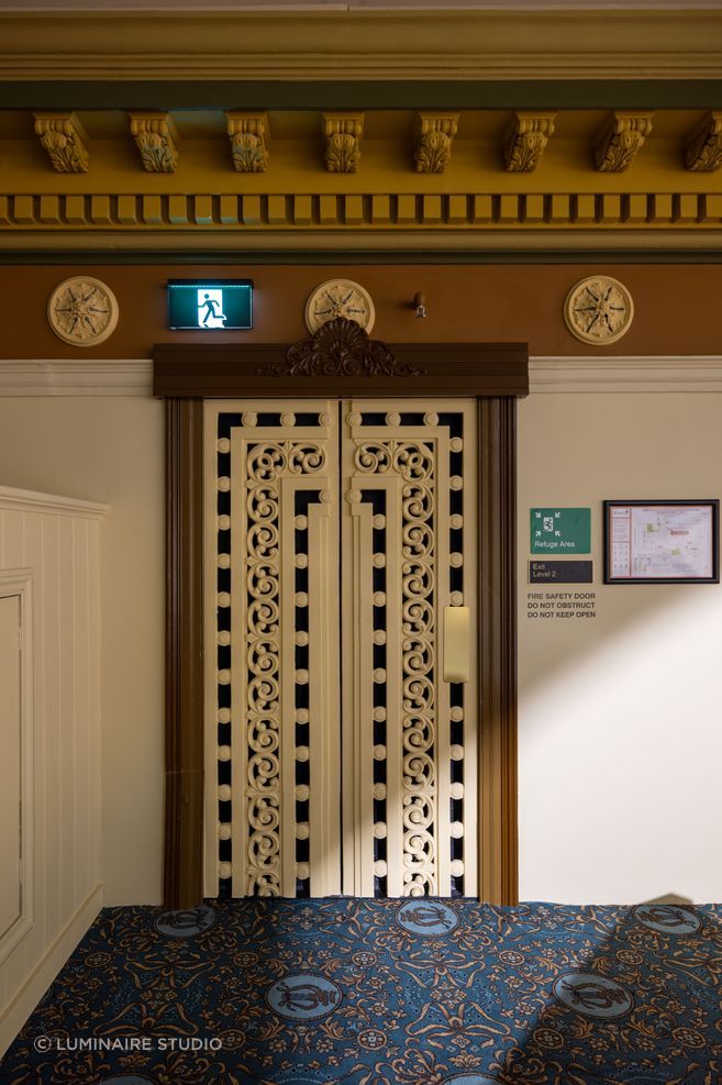 Her Majesty's Theatre Ballarat - K9 Wall mounted Exit