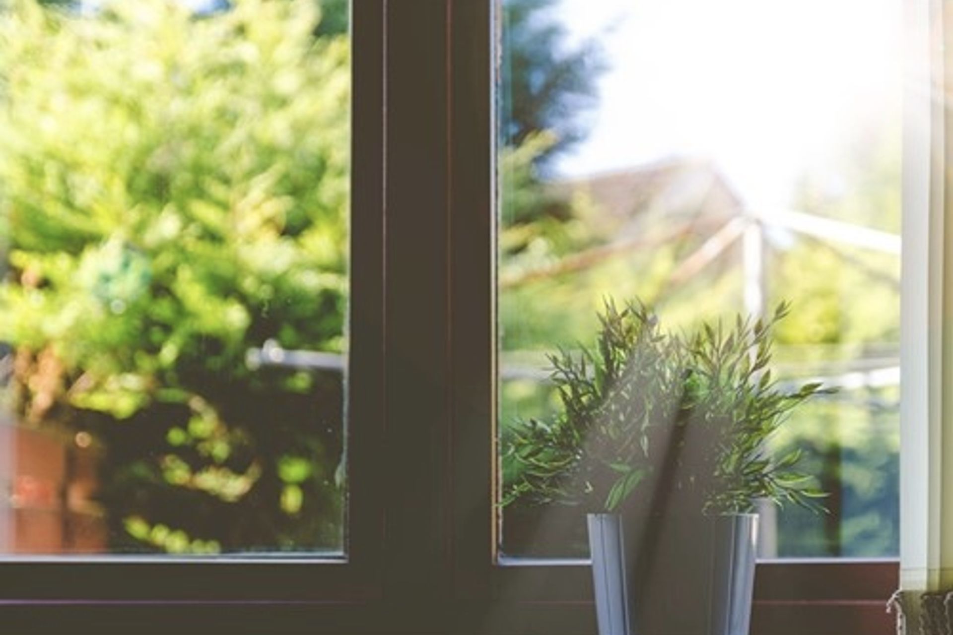 If your wooden windows need replacing consider, aluminium systems for a quick installation and increased thermal efficiency.