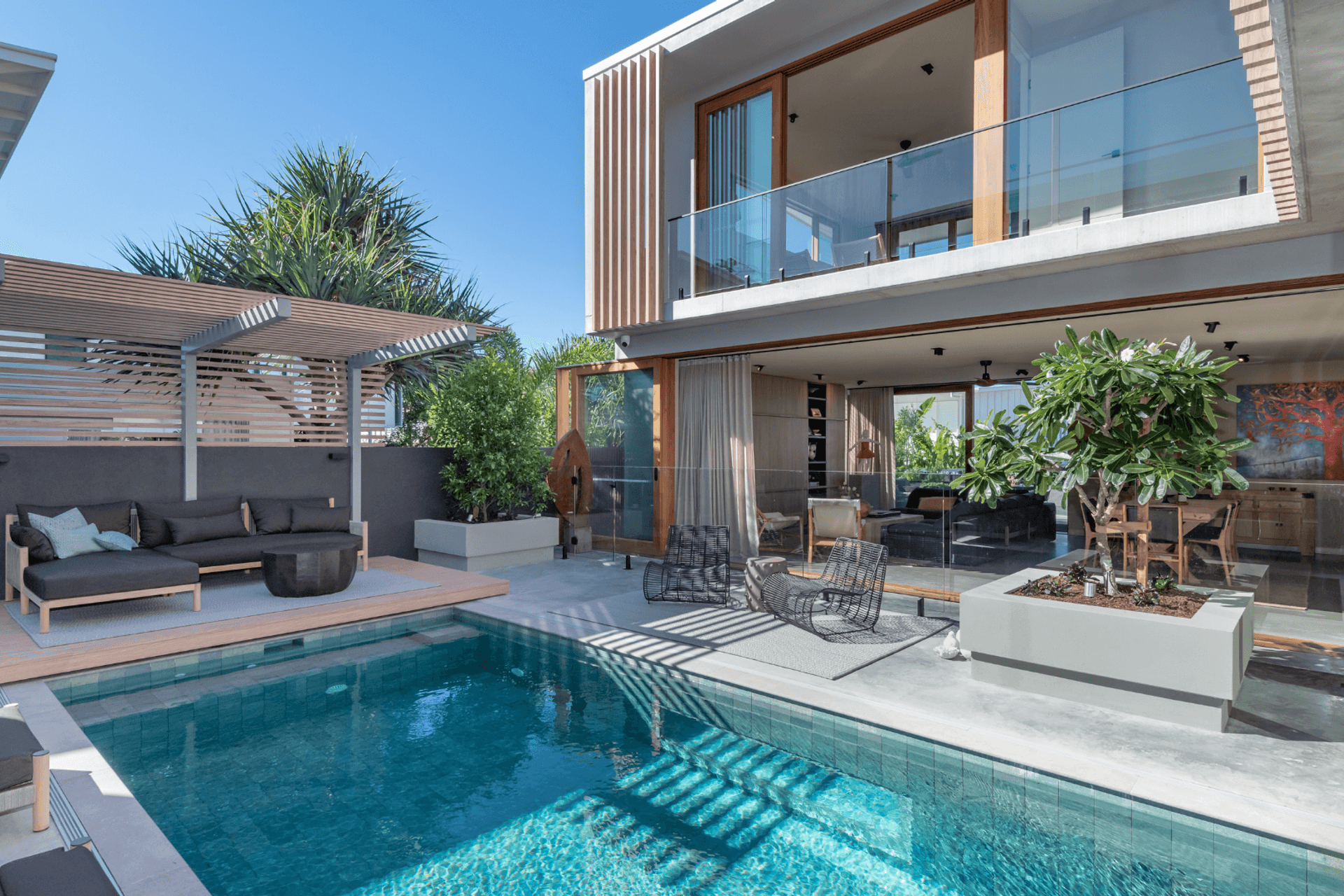 An Oasis on Sunshine Beach