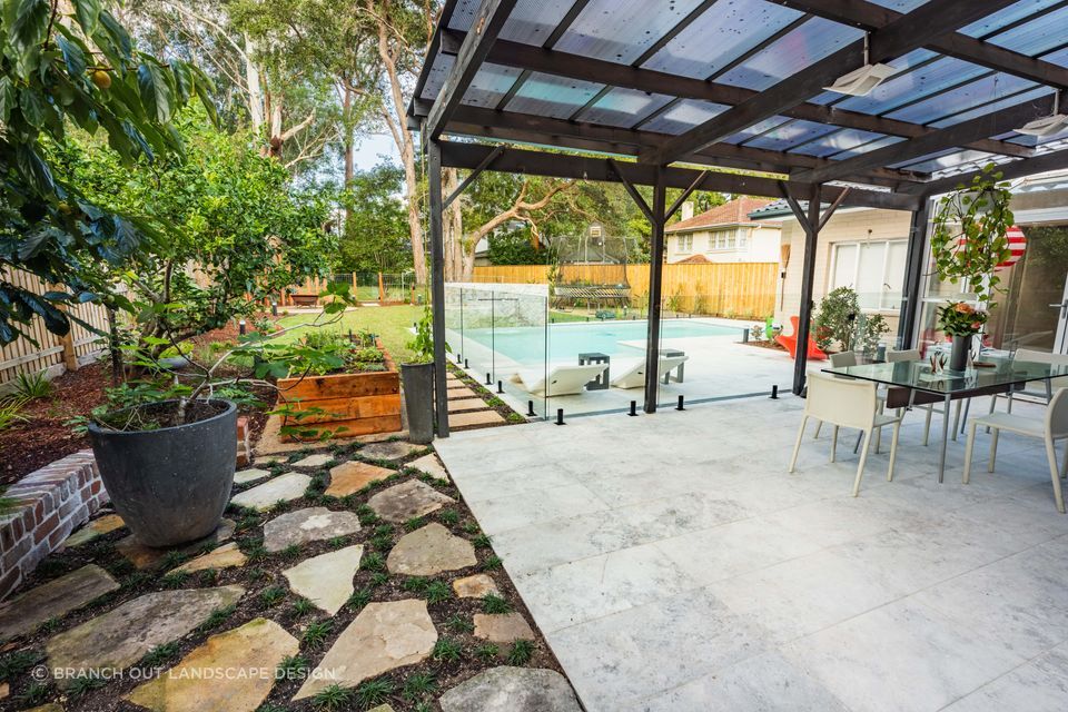 Manhattan Alfresco Limestone | Branch Out Landscape Design