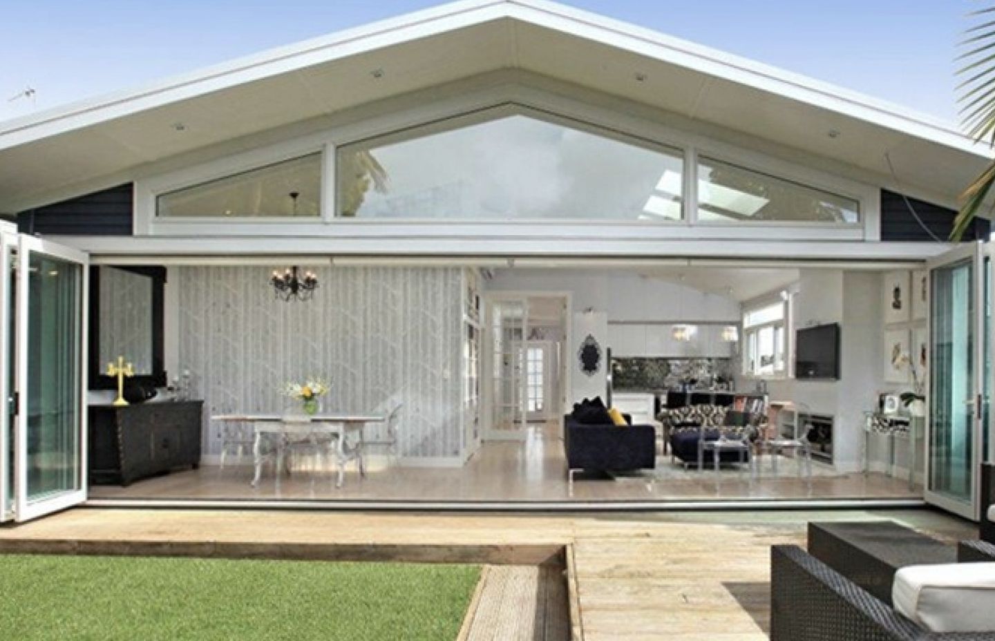 The Basics of Building Your Own Home with Windows in Mind