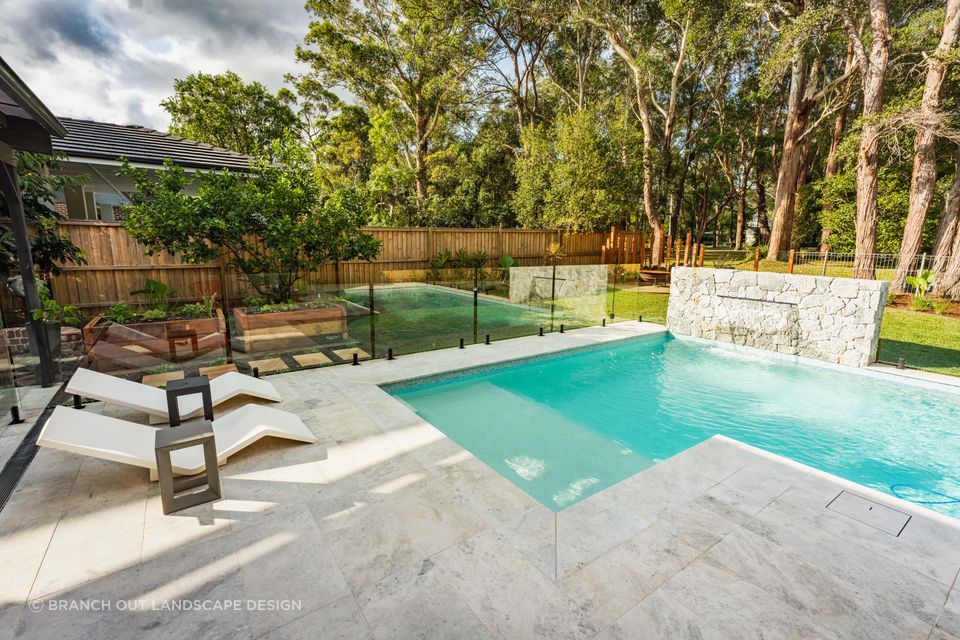 Manhattan Limestone Alfresco | Branch Out Landscape Design