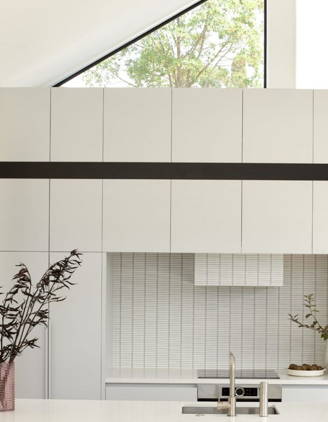 Black Tie, Meadowbank House Architecture / Rogan Nash Architects