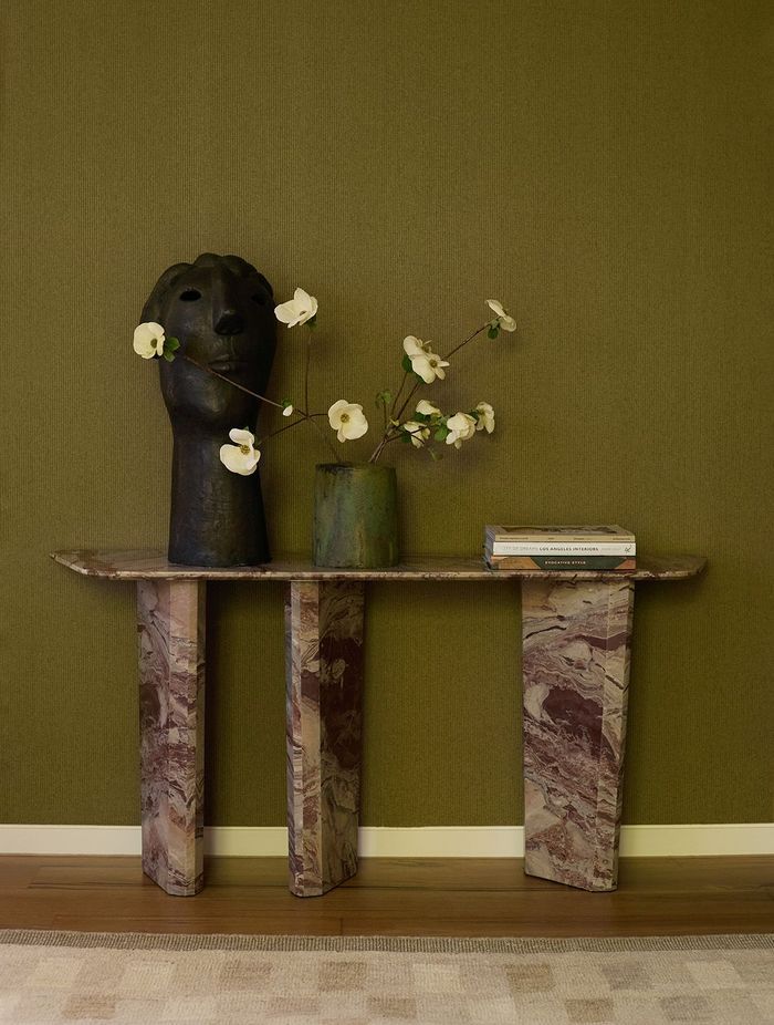 Featured above: Bronze Head by Lynne Edey & Tree Vase by Pauline Meade.