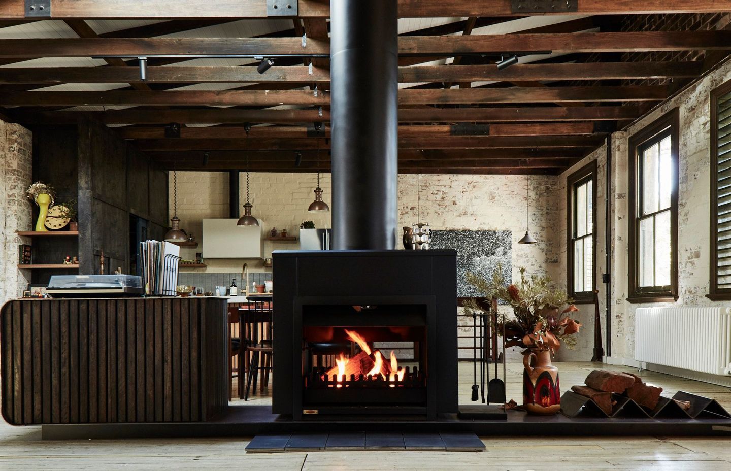 Newtown Warehouse by SQ Projects | Photography by Jon Bader