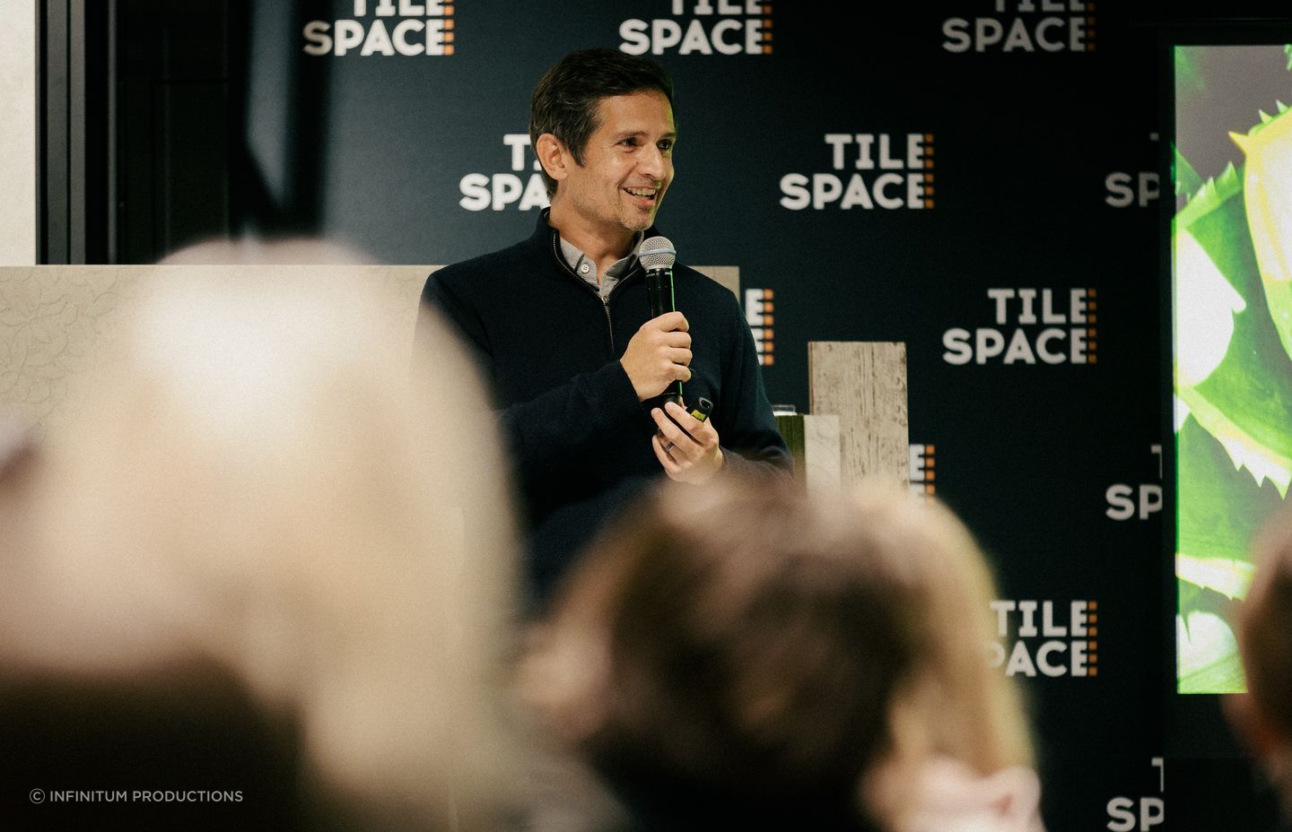 Tom Webster discusses the concept of neuroesthetics to the audience at Tile Space