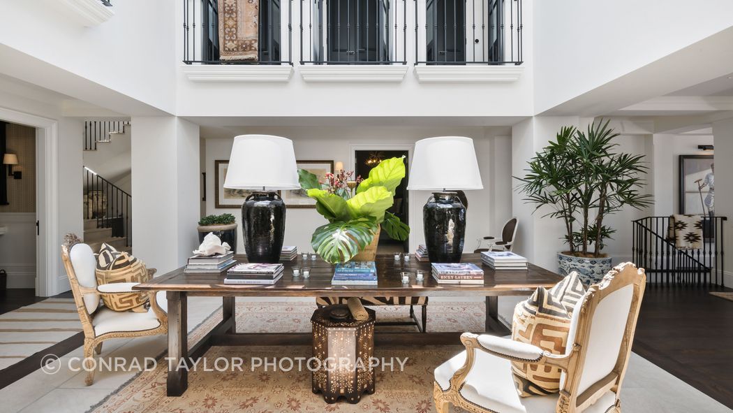 Lynda Kerry Interior Design | Andrew Barnyak Design | Cathedral Limestone Alfresco