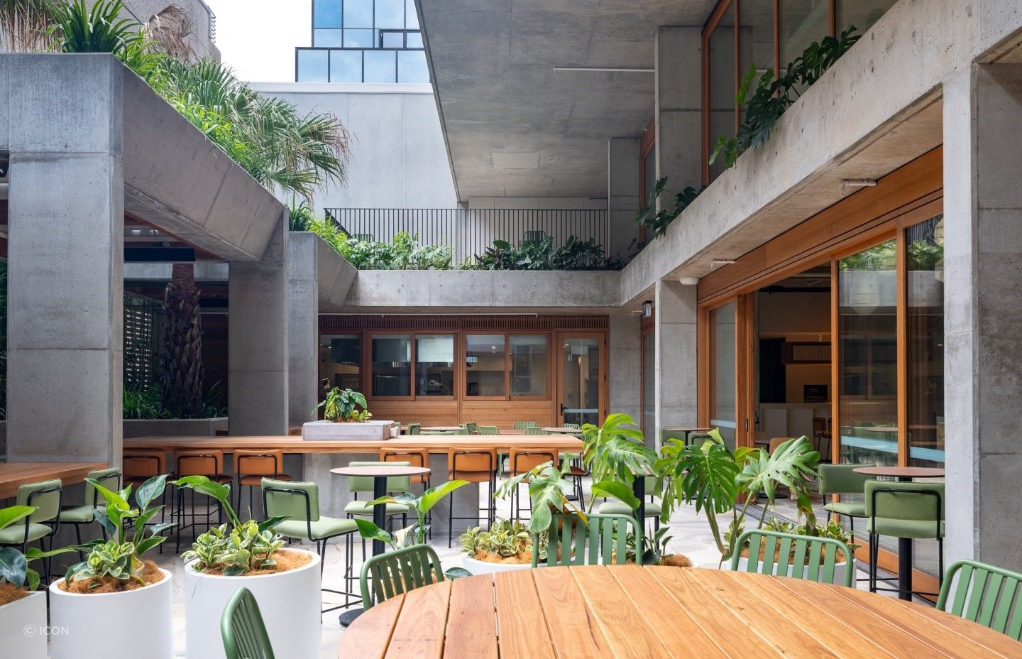 Iglu Bondi Junction by ICON. Windows and Doors by Paarhammer.