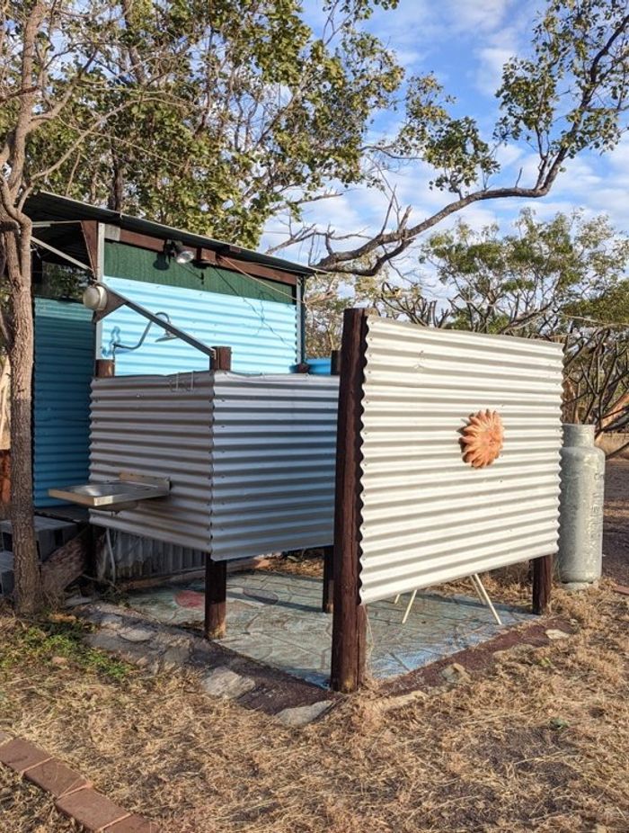 Kate Goodwin in conversation with Jade Niklai