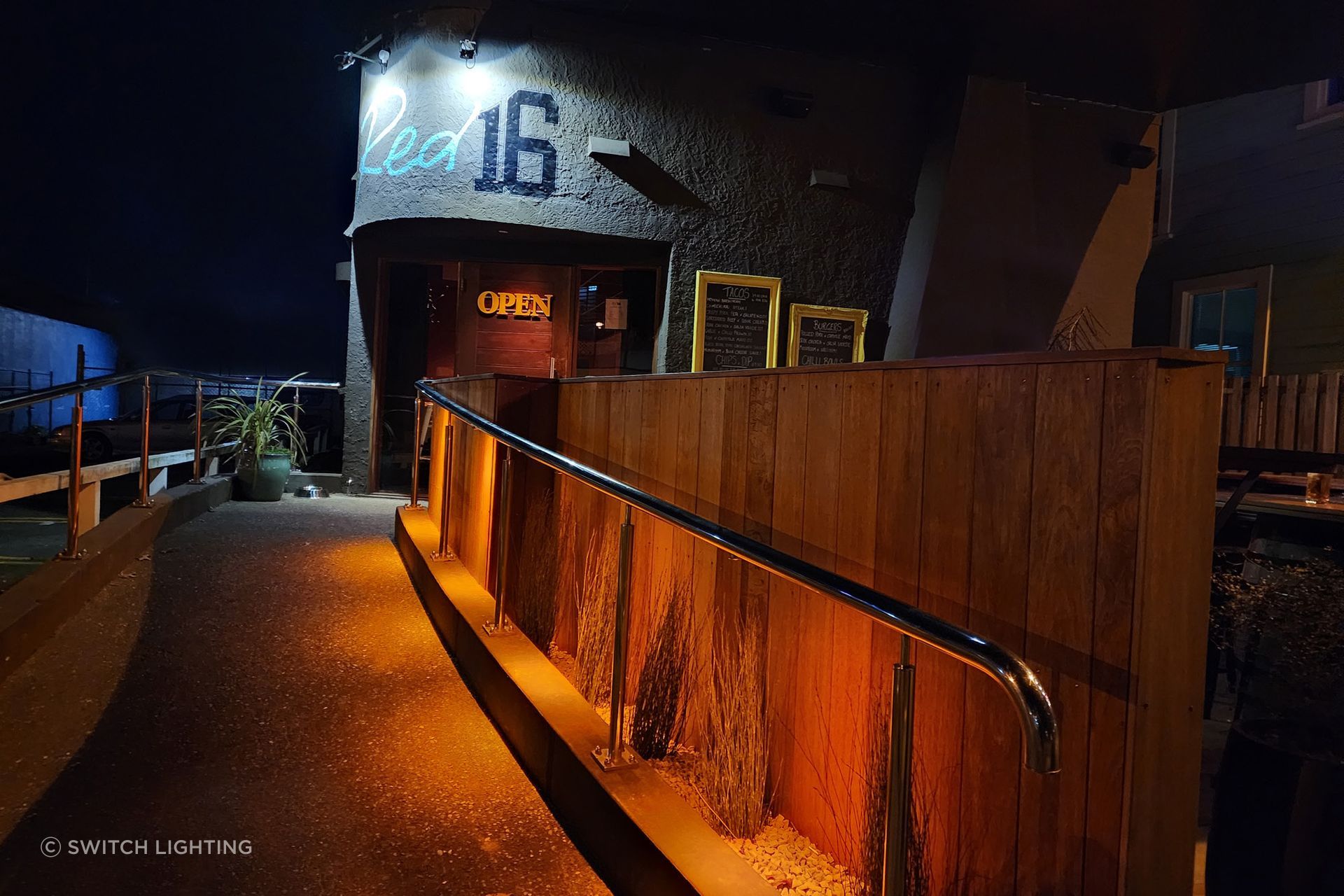 ArchiPro-Article-Images-Hospo-Red163.jpg