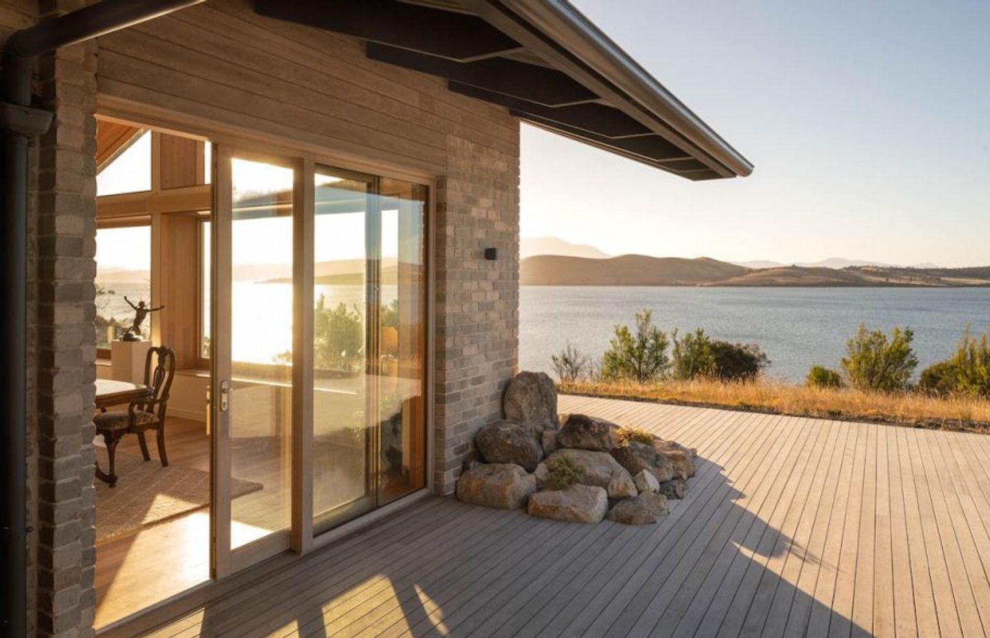 Family affair: a sustainable rural home connected to nature