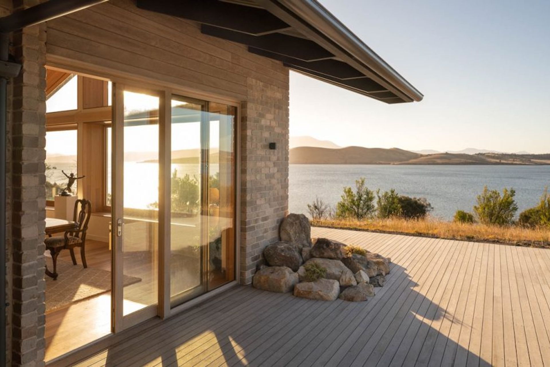 Family affair: a sustainable rural home connected to nature