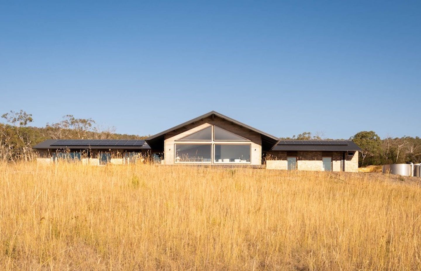 Family affair: a sustainable rural home connected to nature