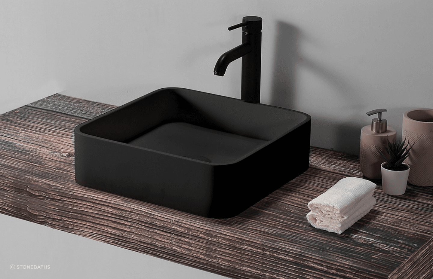 B1700 Square Basin
by Stonebaths