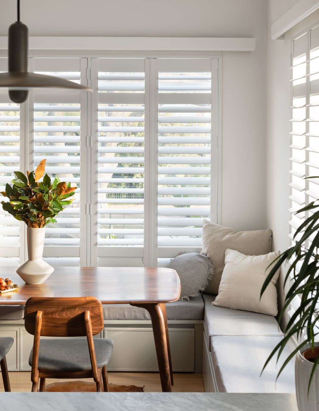 Brighton East Residence by Bonnie Mills Architecture + Interiors | Photography by Elise Scott