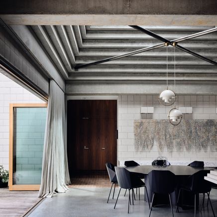 The softness of concrete: spaces that shape the traditionally unyielding material