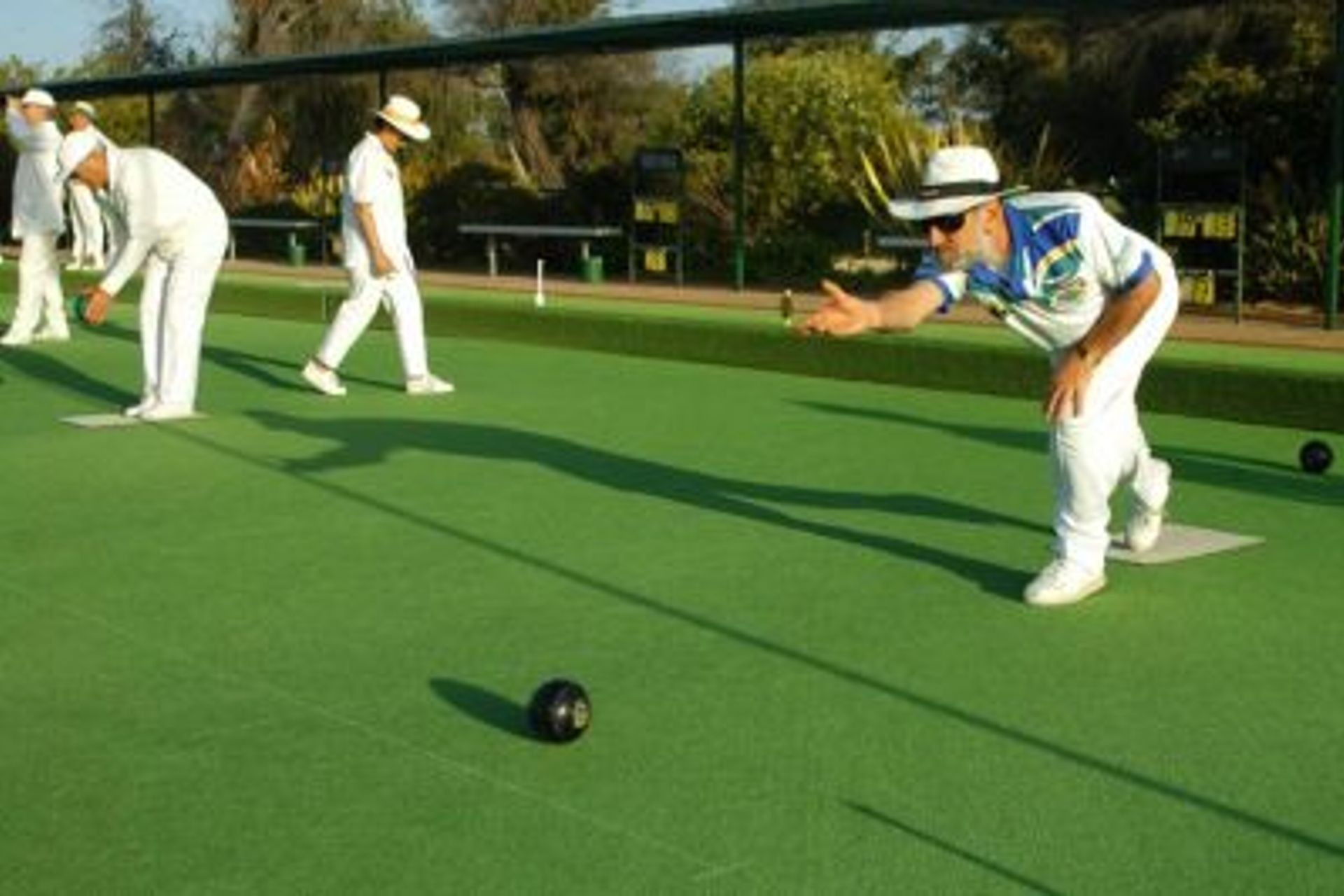 Artificial Grass vs Natural Grass for Lawn Bowls