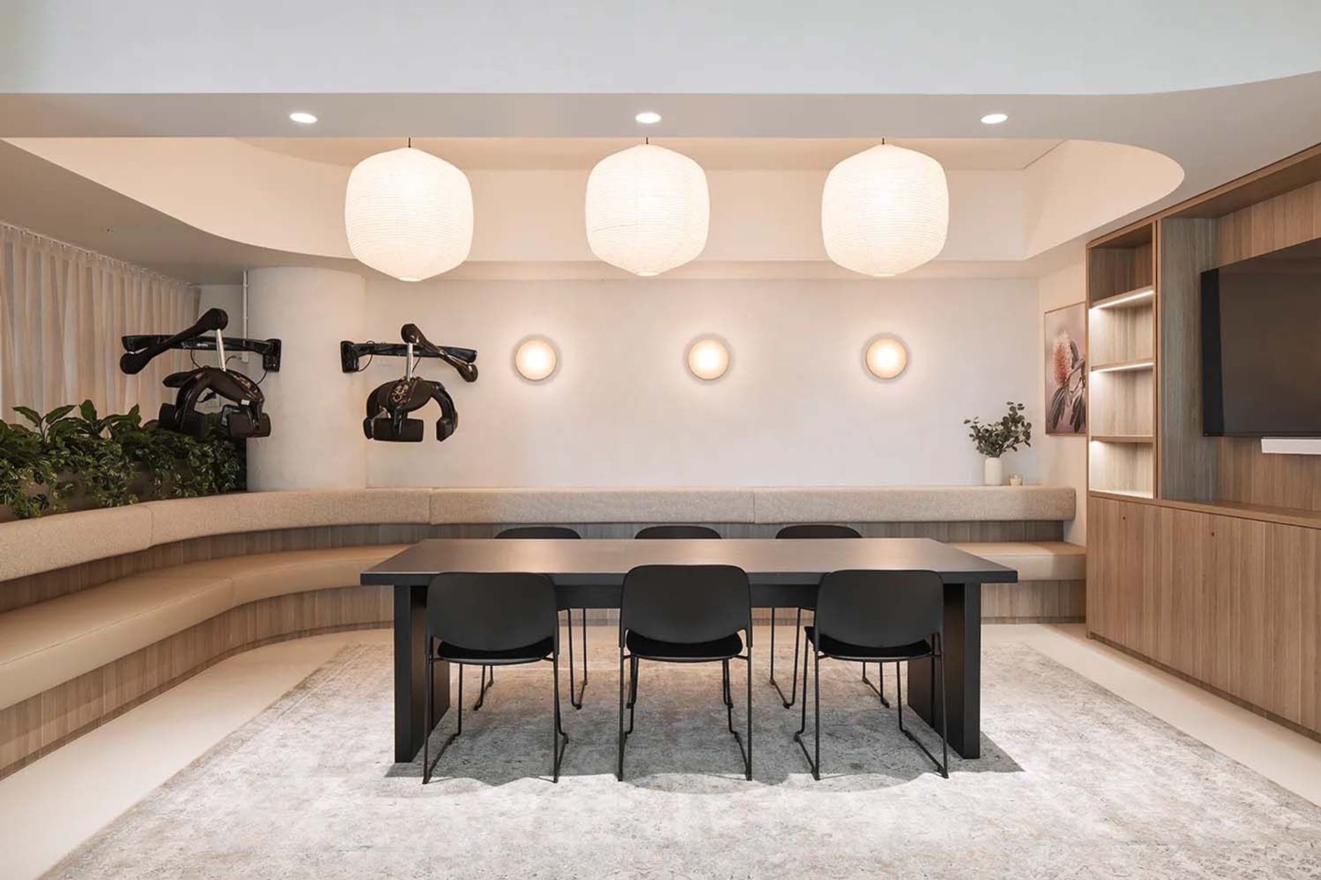 Co-Workspace Salon Lane Opens Second Location