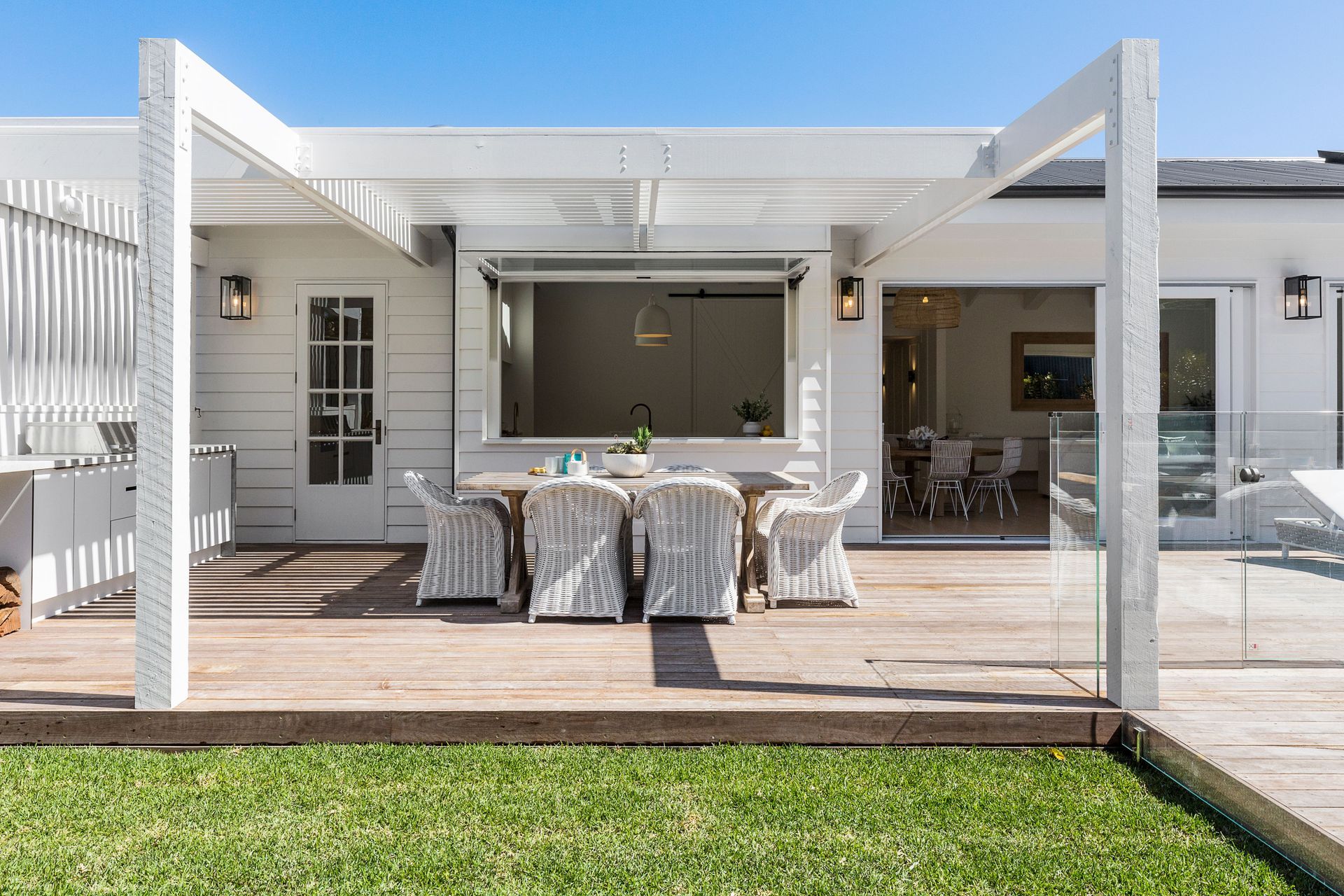 Architecture by Merrylees Architecture &amp; Interiors | Build and interiors by Magnus Construction