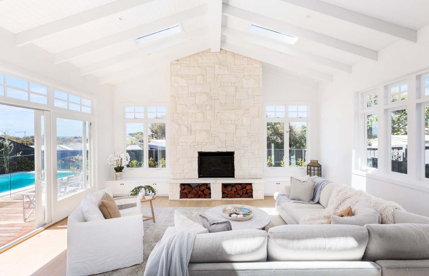 Architecture by Merrylees Architecture &amp; Interiors | Build and interiors by Magnus Construction