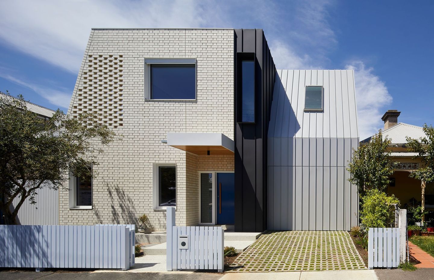 A House for All Seasons by Poly Studio | Photography by Tatjana Plitt