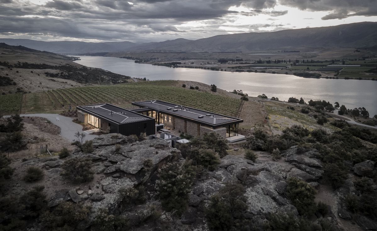 Behind the grape vines: Bendigo Terrace House captures the serenity of Central Otago
