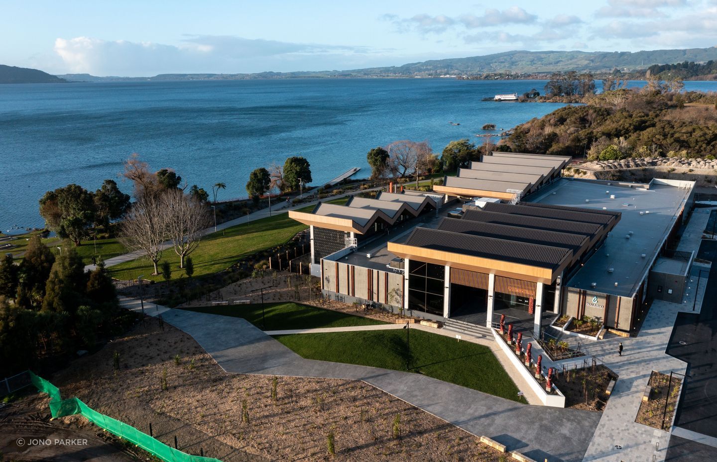 Wai Ariki has been built to take in the stunning views of Lake Rotorua