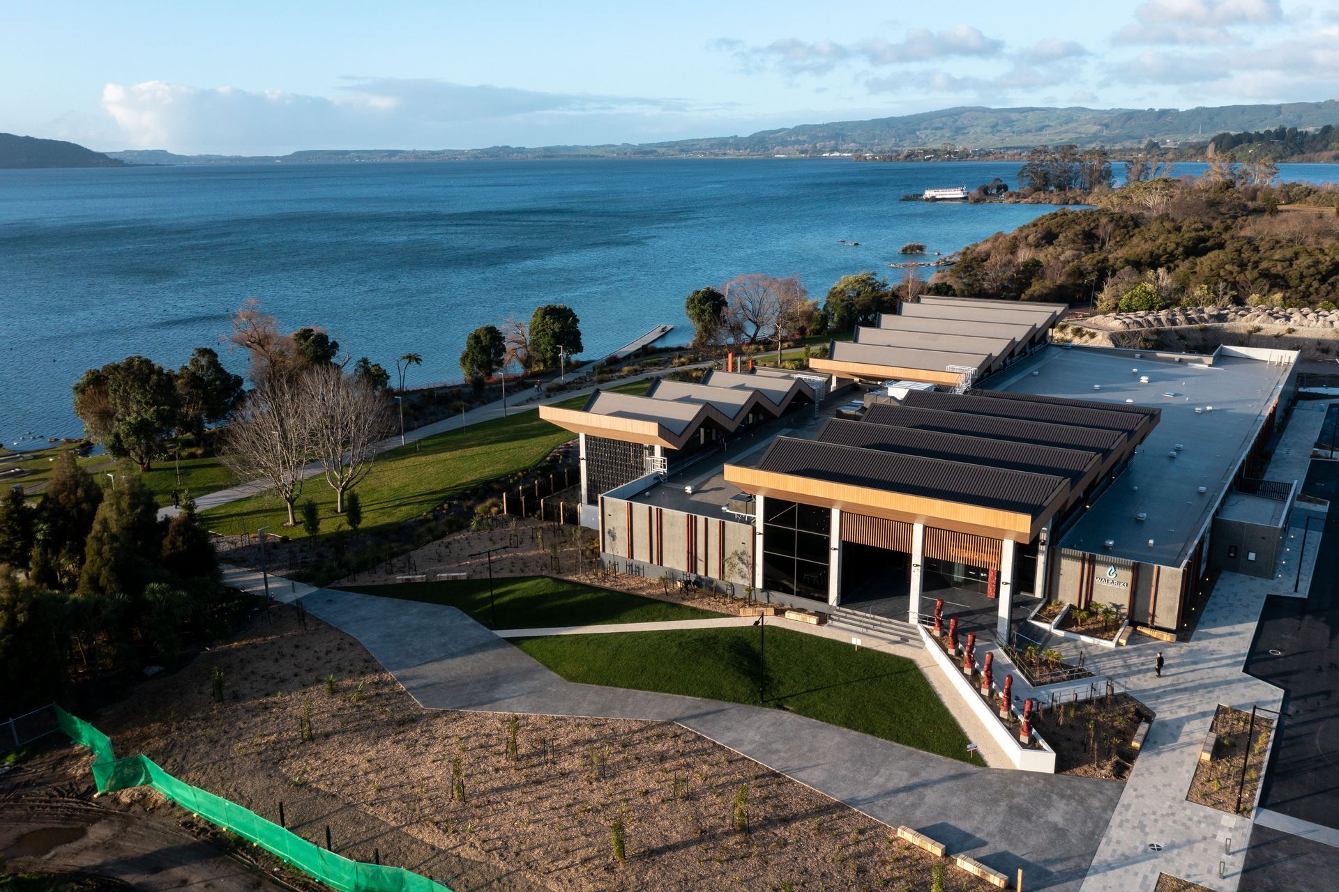 Wai Ariki has been built to take in the stunning views of Lake Rotorua