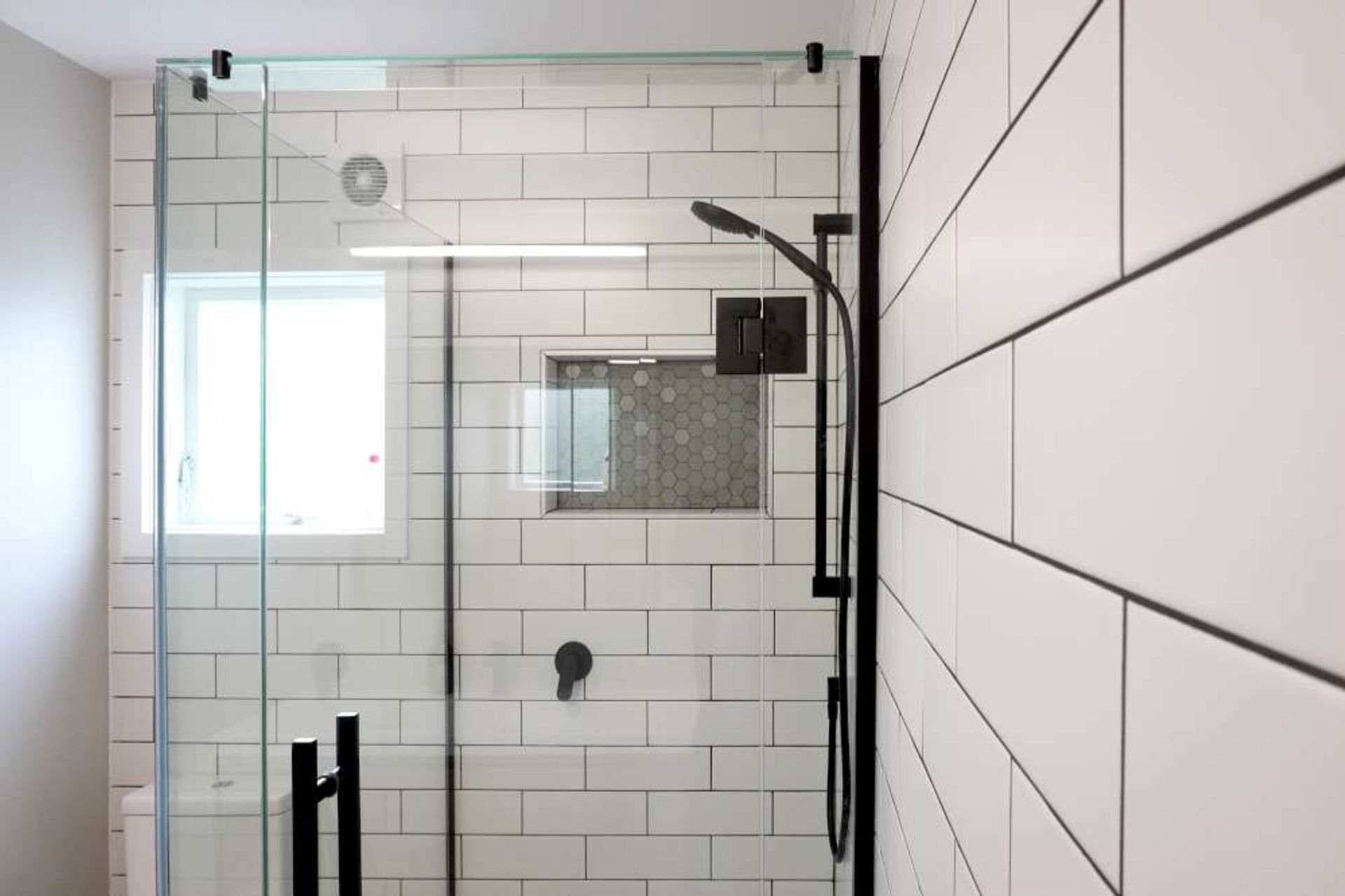 Q &amp; A WITH HOLLY (THE KITCHEN HUB) – CHOOSING THE RIGHT TAPWARE FOR YOUR BATHROOM DESIGN