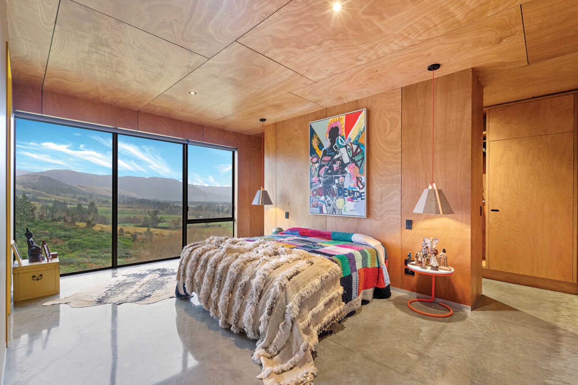 Where the kōwhai blooms