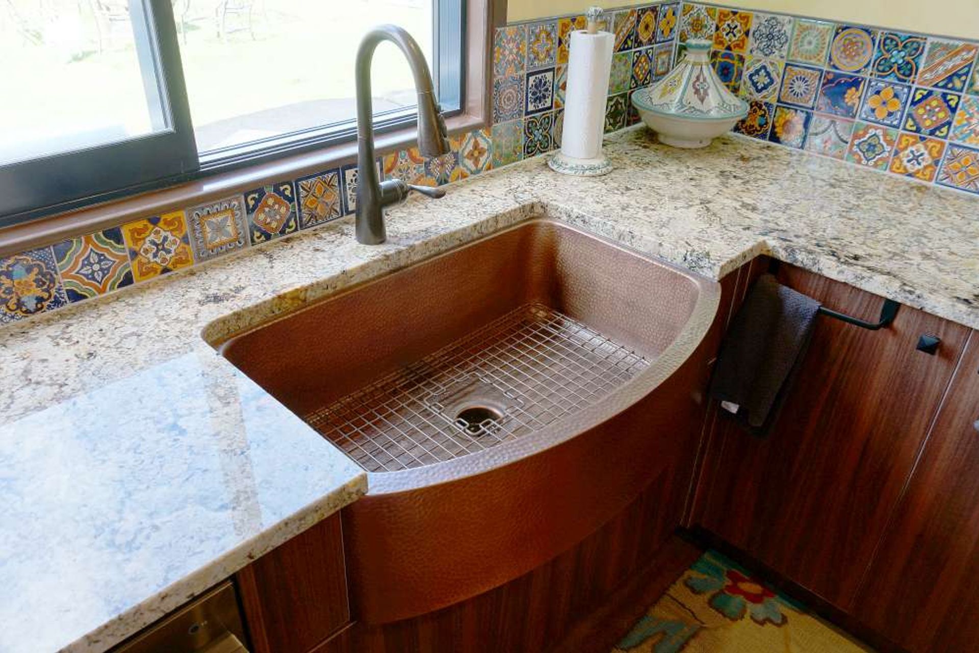 Q &amp; A WITH HOLLY (THE KITCHEN HUB) – CHOOSING THE RIGHT TAPWARE FOR YOUR BATHROOM DESIGN