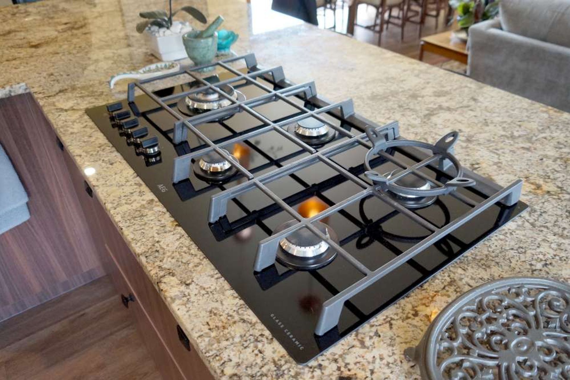 A GUIDE ON DESIGNING 6 DIFFERENT KITCHEN DESIGNS AND STYLES IN AUCKLAND