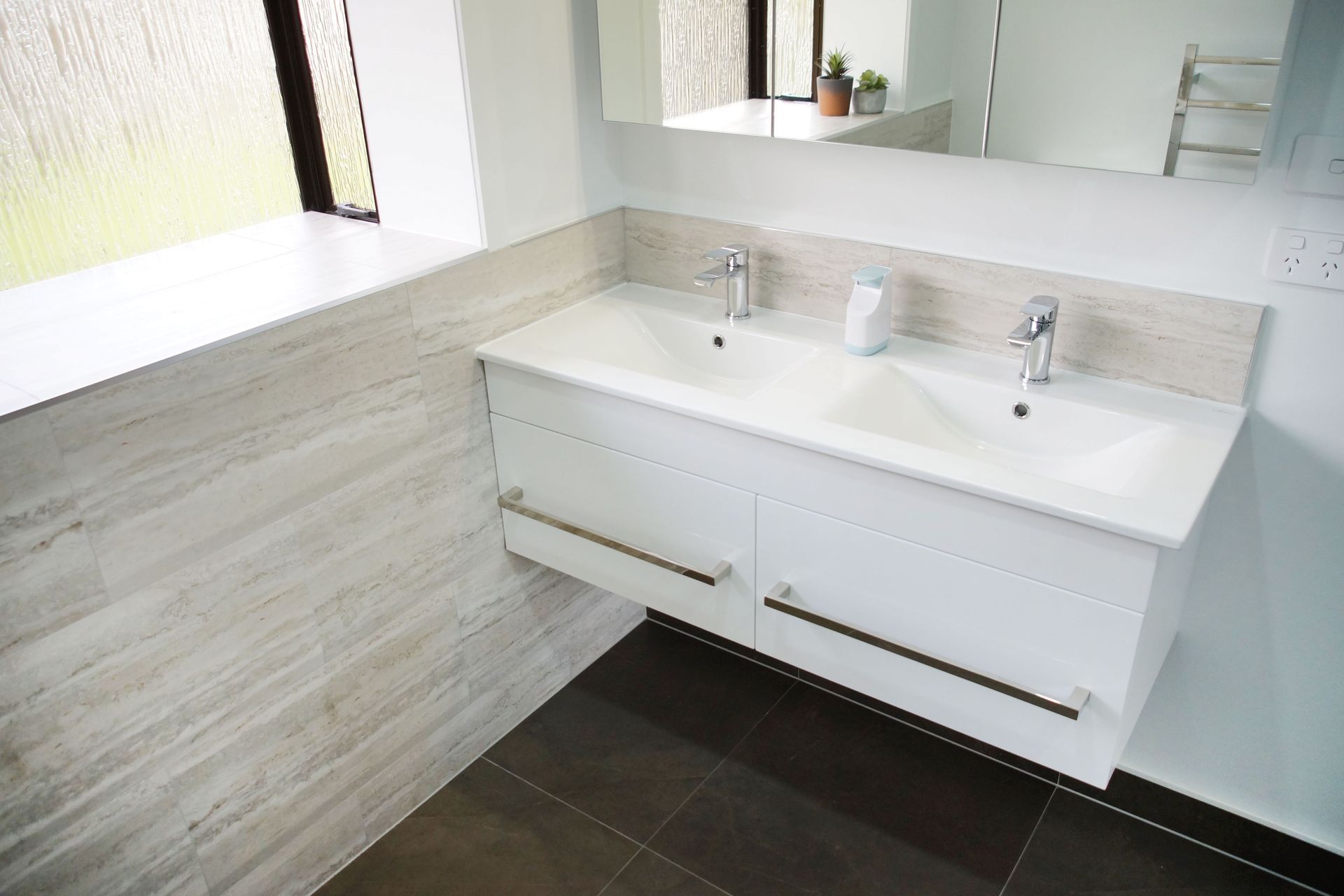 Floating vanity in Papatoetoe bathroom renovation