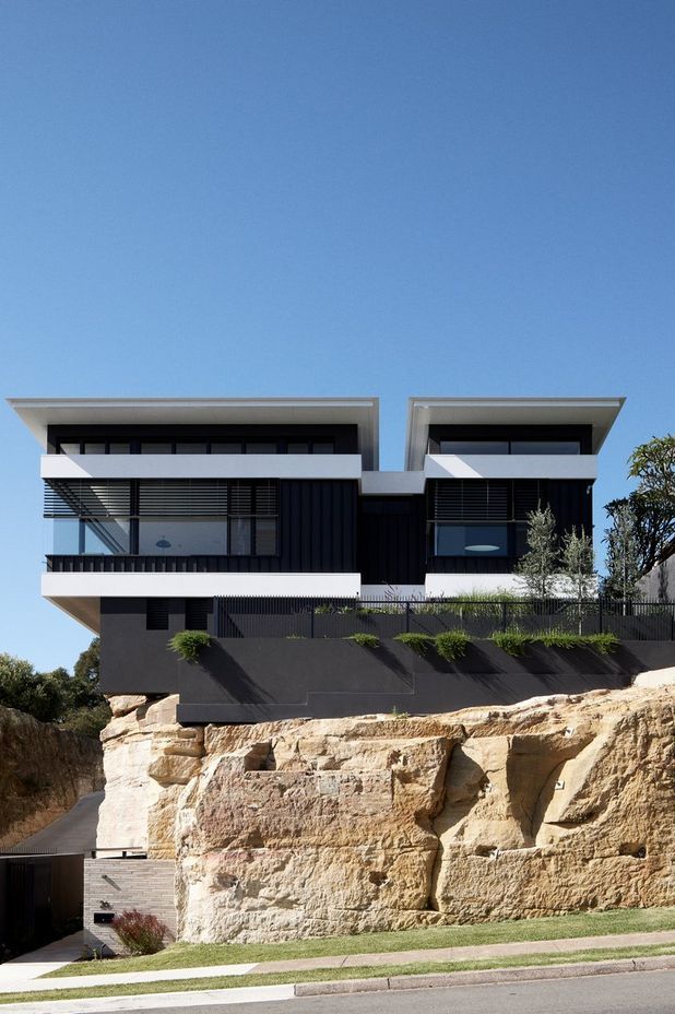 Double-Halo House by Studio Snell | Photography by Dave Wheeler